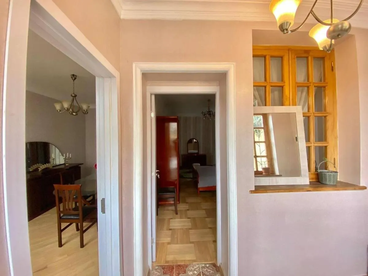 A Sweet Home With A Garden In The Heart Of Tbilisi