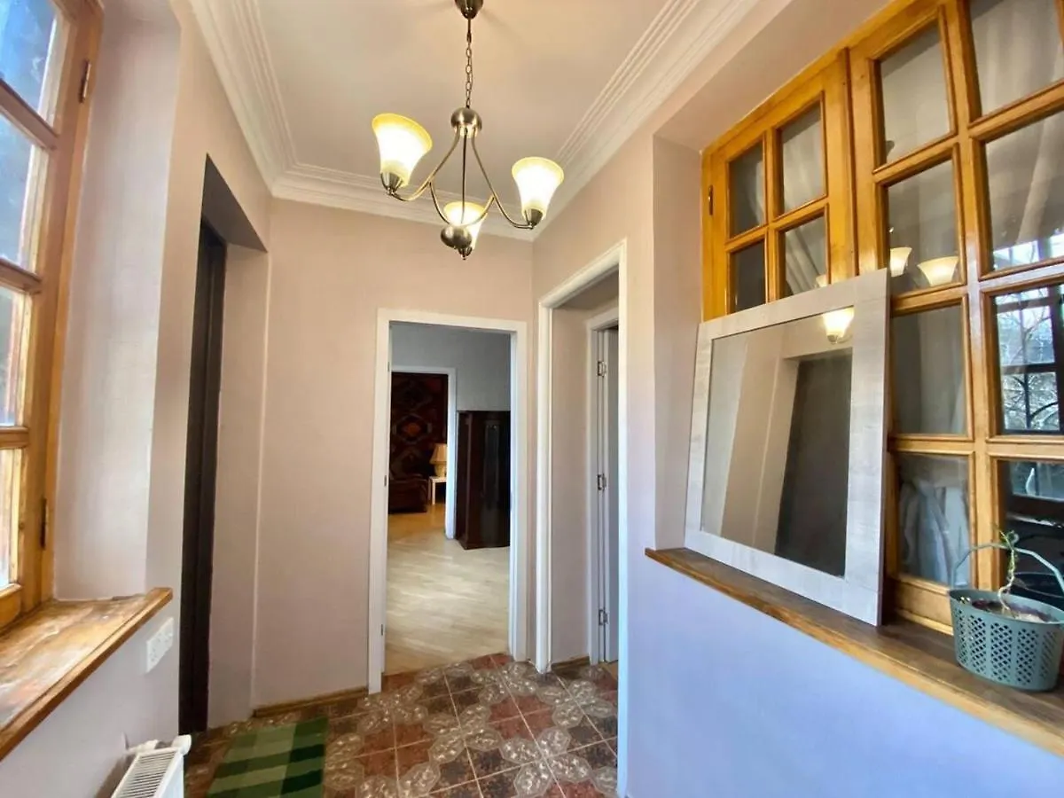 Casa vacanze A Sweet Home With A Garden In The Heart Of Tbilisi