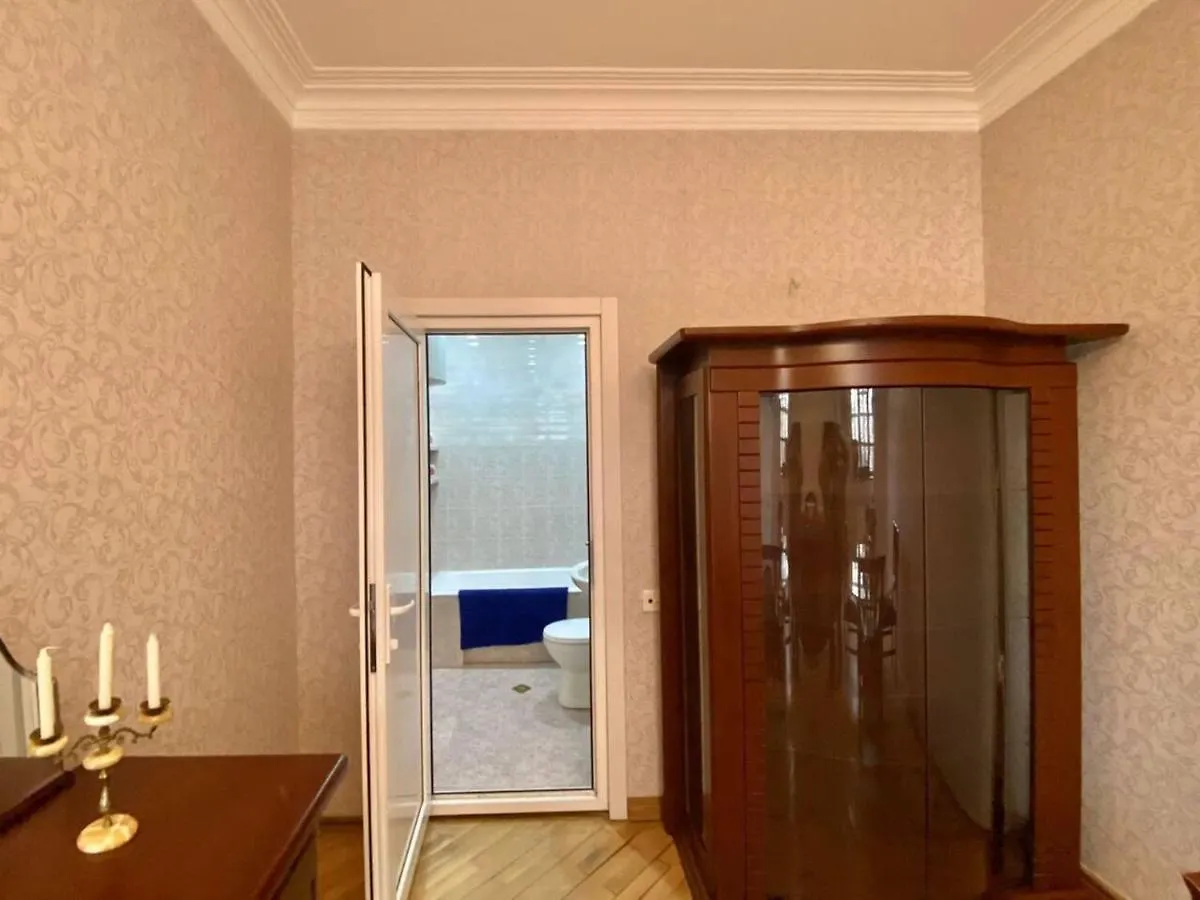 Casa vacanze A Sweet Home With A Garden In The Heart Of Tbilisi