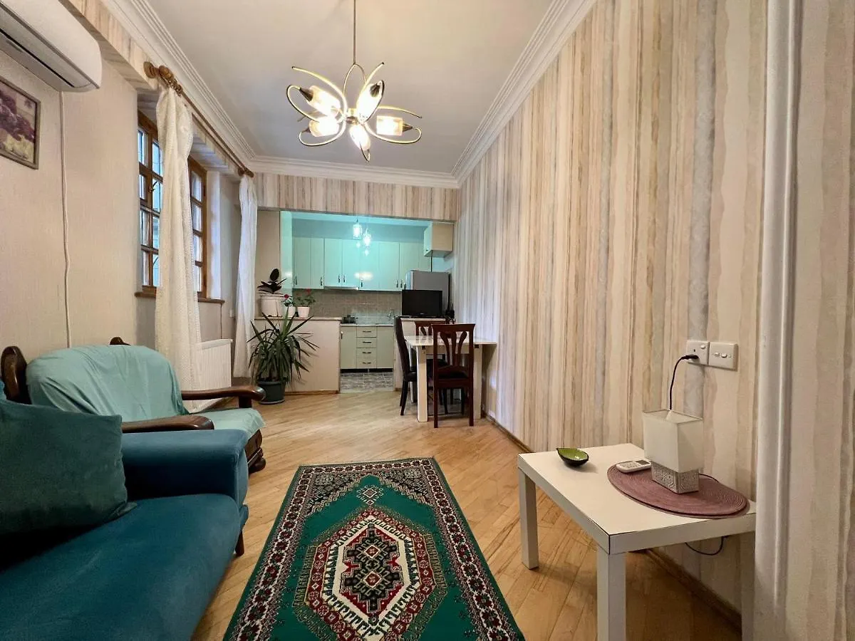 A Sweet Home With A Garden In The Heart Of Tbilisi